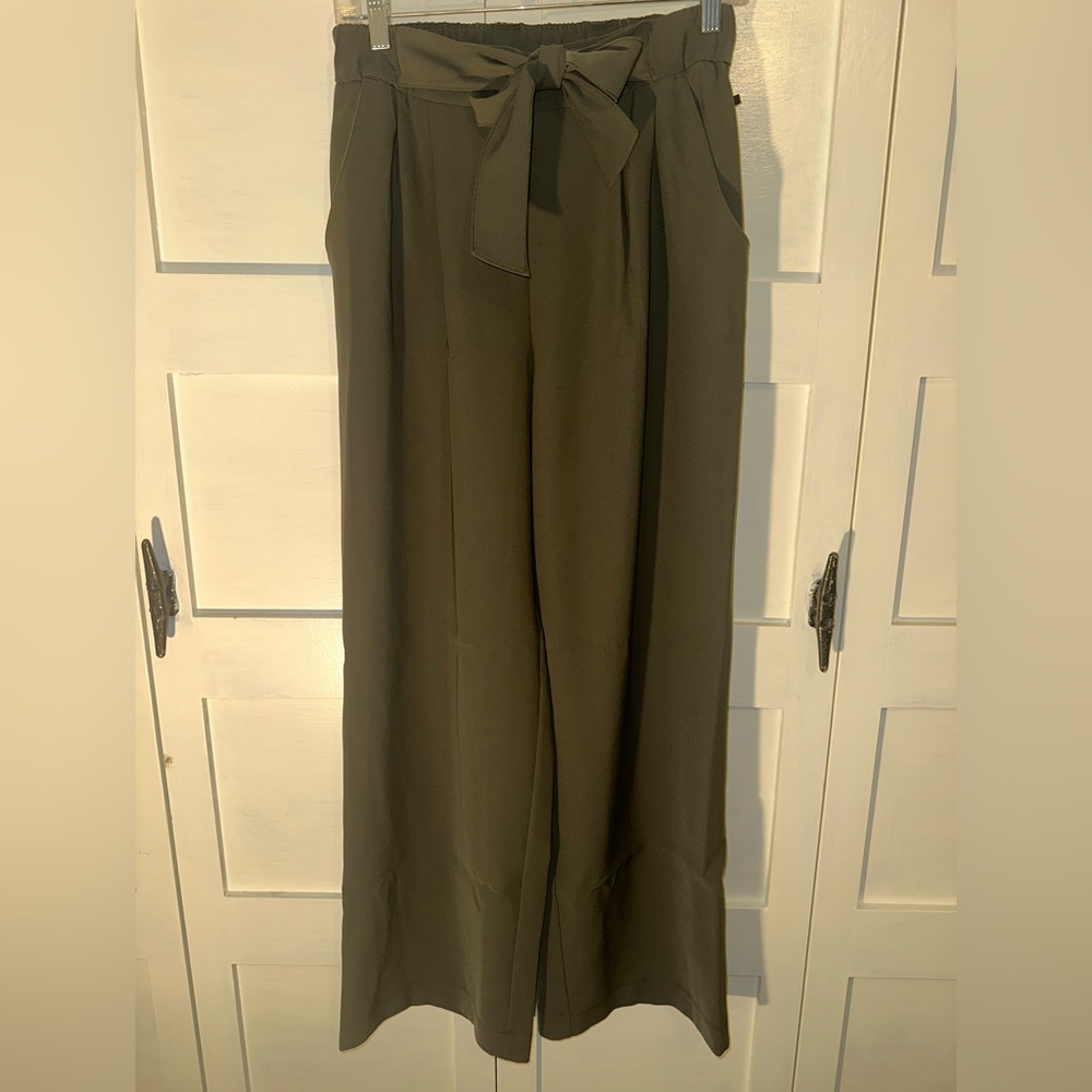 Lululemon Olive Green Tie-Waist Wide-Leg Pants Size 8